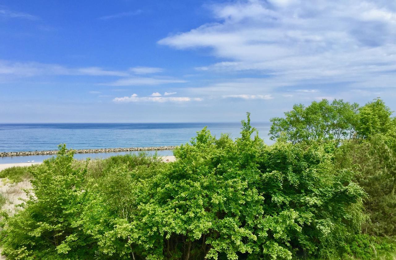 Apartamenty Amon Z Widokiem Na Morze Darlowko Exterior photo